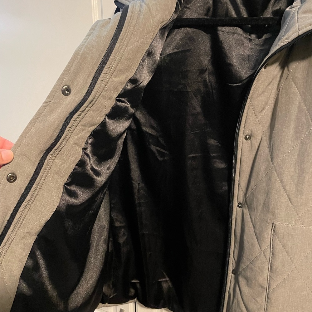 Michelle Mae gray quilted vest - Picture 8 of 10